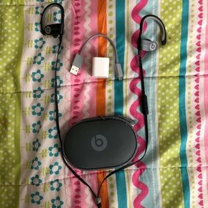 Powerbeats 2 Wireless